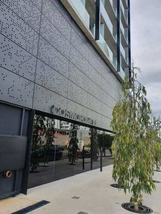 Cosmopolitan Apt 1407, 5 Star Facilities, 15M Sjo Airport, Parking, Pool, Gym 산호세 외부 사진