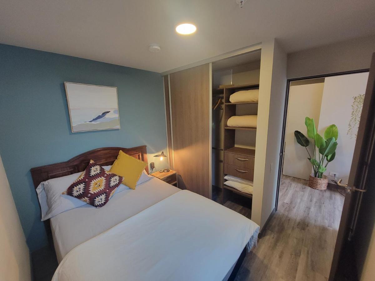 Cosmopolitan Apt 1407, 5 Star Facilities, 15M Sjo Airport, Parking, Pool, Gym 산호세 외부 사진