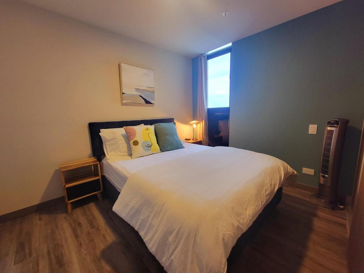 Cosmopolitan Apt 1407, 5 Star Facilities, 15M Sjo Airport, Parking, Pool, Gym 산호세 외부 사진
