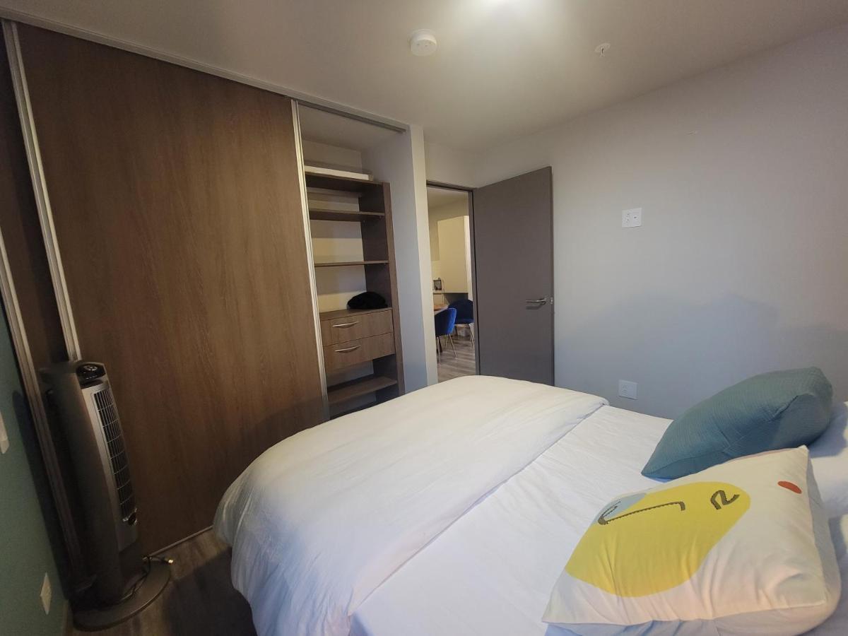 Cosmopolitan Apt 1407, 5 Star Facilities, 15M Sjo Airport, Parking, Pool, Gym 산호세 외부 사진